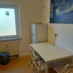 Apartman - Kurzzeitvermietungen Direkt Bei Den Leunawerken, 2-3 Schlafzimmer Leuna